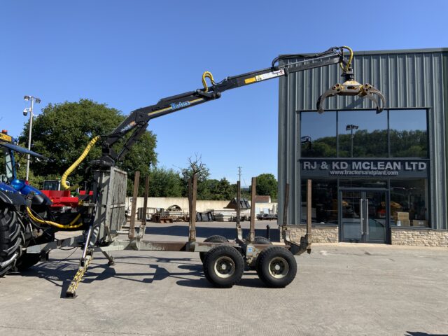 EFM 11 TEU Forestry Trailer Complete With Botex 560 TL Crane (ST23739)