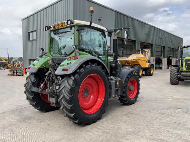 Fendt 513 Vario (ST23838)