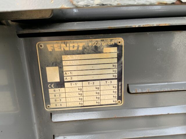 Fendt 513 Vario (ST23838)