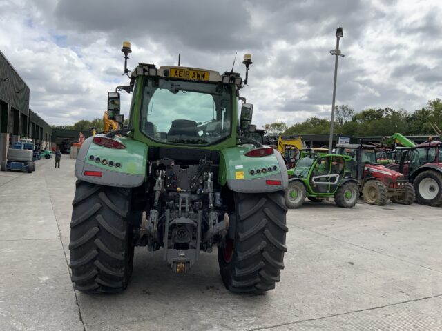 Fendt 724 Profi Plus Tractor (ST23447)
