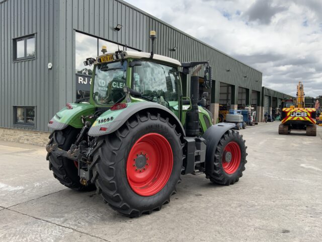 Fendt 724 Profi Plus Tractor (ST23447)