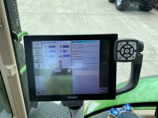 Fendt 724 Profi Plus Vario Tractor (ST23355)