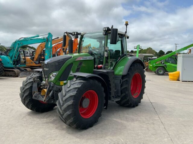 Fendt 724 Profi Plus Vario Tractor (ST23355)
