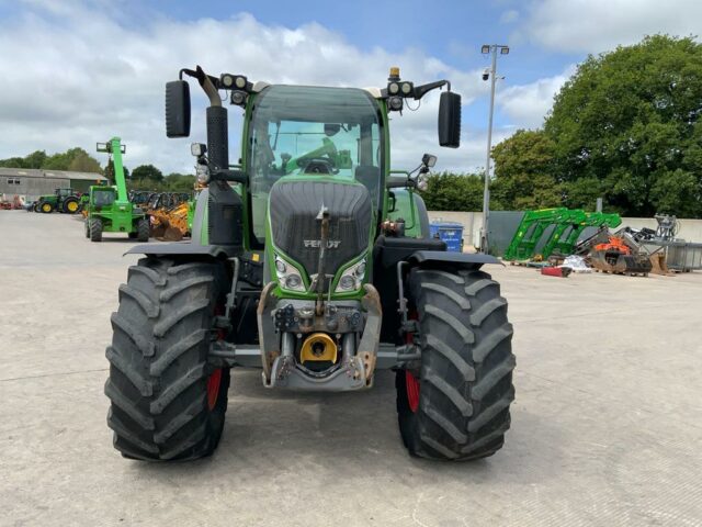 Fendt 724 Profi Plus Vario Tractor (ST23355)
