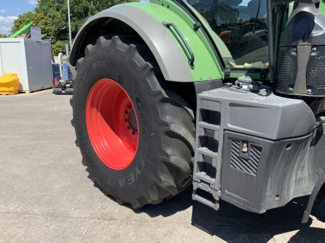 Fendt 828 Power Tractor (ST18710)