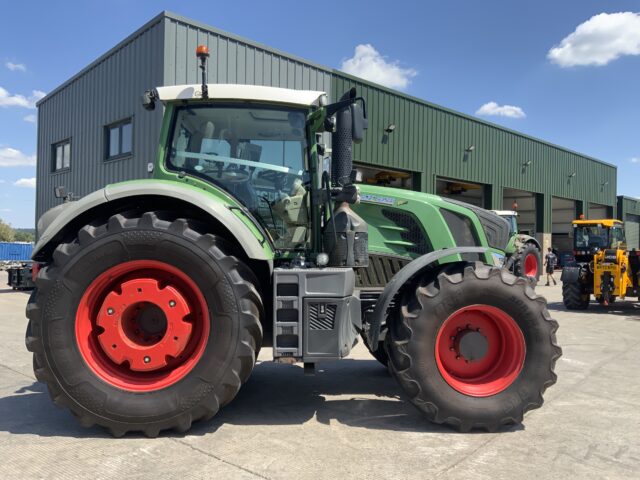 Fendt 828 Profi Plus Tractor (ST21378)