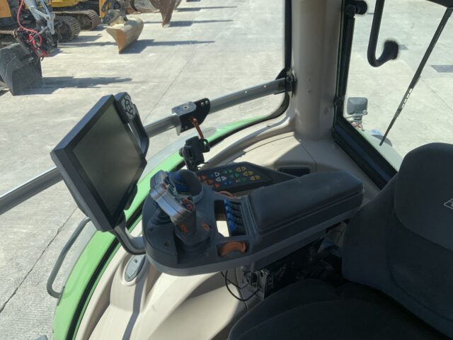 Fendt 828 Profi Plus Tractor (ST21378)