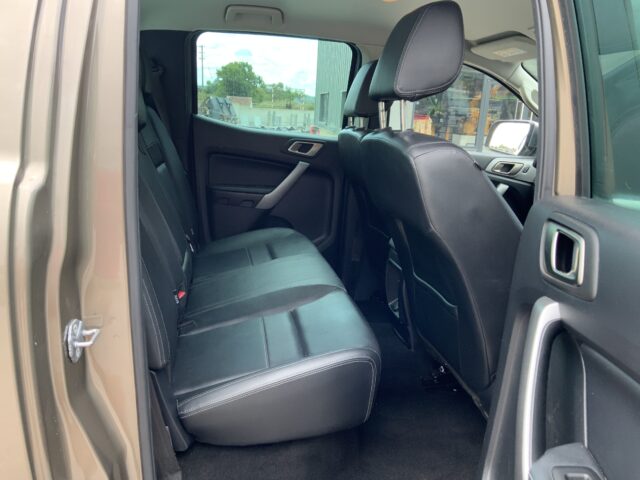 Ford Ranger 2.0 EcoBlue Limited Double Cab Pickup (ST24019)
