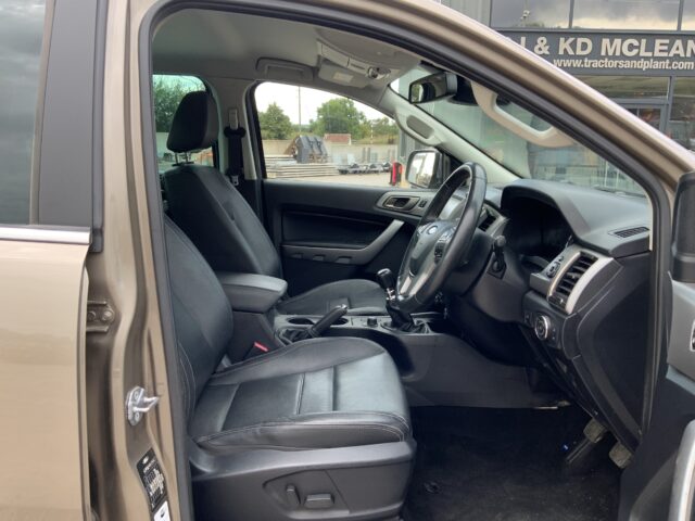 Ford Ranger 2.0 EcoBlue Limited Double Cab Pickup (ST24019)
