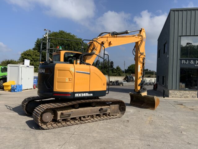 Hyundai HX145LCR Digger (ST23661)