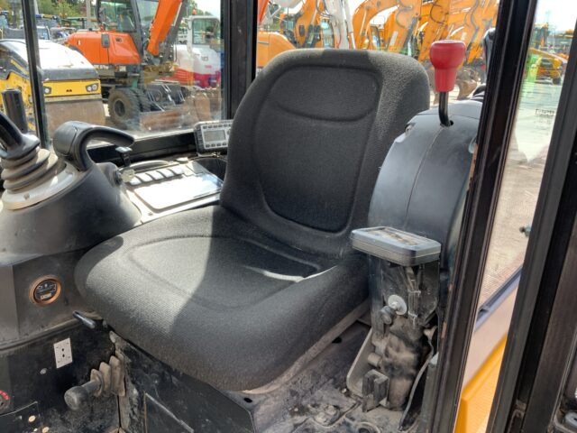 JCB 16c-1 (ST24036)