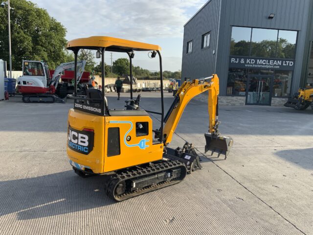 JCB 19c-1 Fully Electric Digger (ST23814)