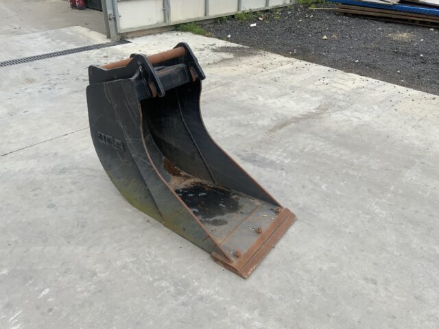 JCB 2ft bucket