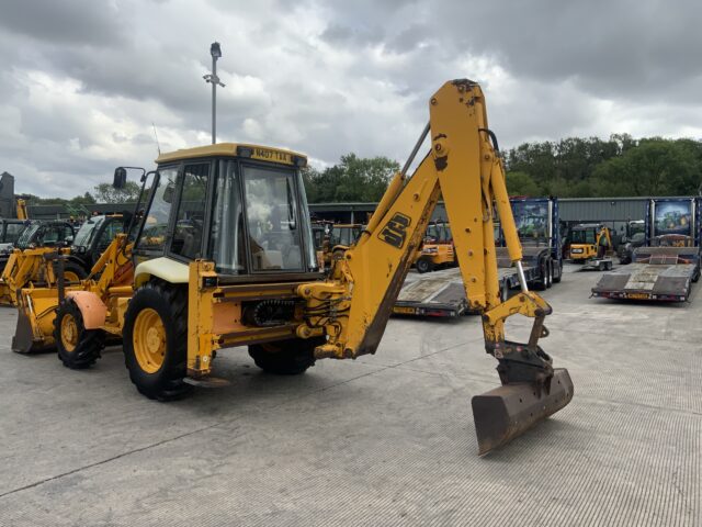 JCB 3cX Sitemaster Wheeled Digger (ST23901)
