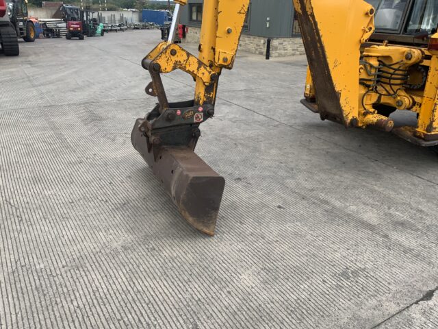 JCB 3cX Sitemaster Wheeled Digger (ST23901)