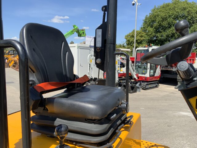 JCB 3T-2 Swivel Tip Dumper (ST23825)