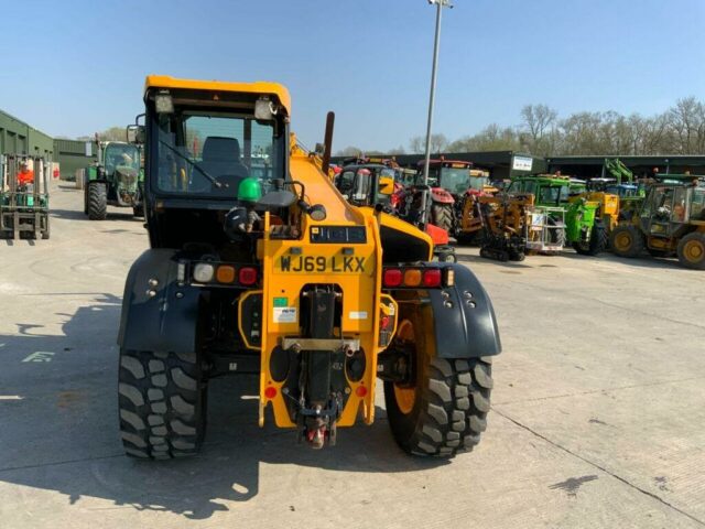 JCB 532-70 Agri Super Telehandler (ST22737)