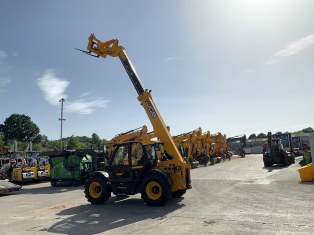 JCB 542-70 Agri Xtra Telehandler (ST23367)