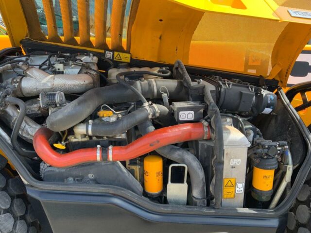 JCB 560-80 Agri Super Telehandler (ST23410)