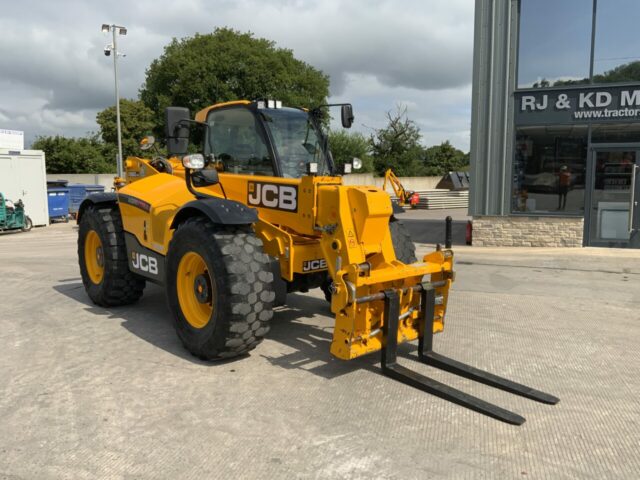 jcb-560-80-agri-super-telehandler-st23410-copy-img-6400-1280x960