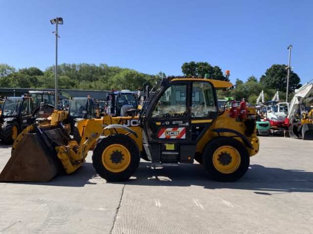 JCB 560-80 Industrial Telehandler (ST23086)
