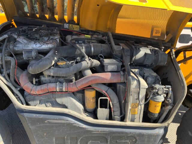 JCB 560-80 Industrial Telehandler (ST23086)