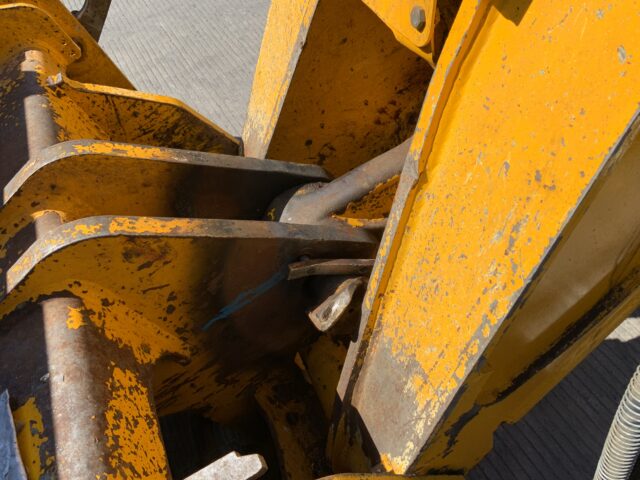 JCB 560-80 Industrial Telehandler (ST23086)