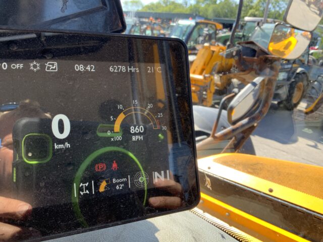 JCB 560-80 Industrial Telehandler (ST23086)
