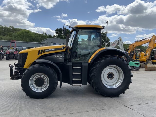 JCB 7200 Fastrac (ST22855)