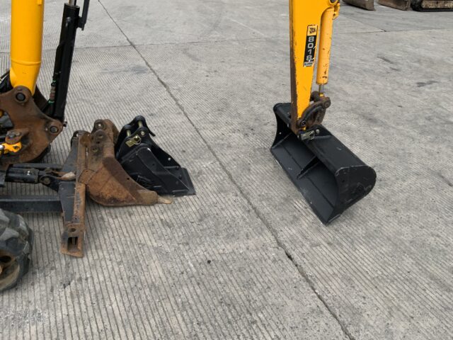 JCB 8018 Super Gravemaster (ST23589)