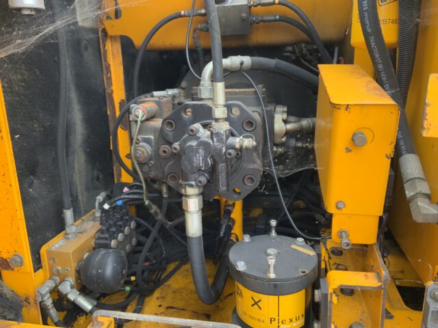JCB JS160 LC Digger (ST21953)