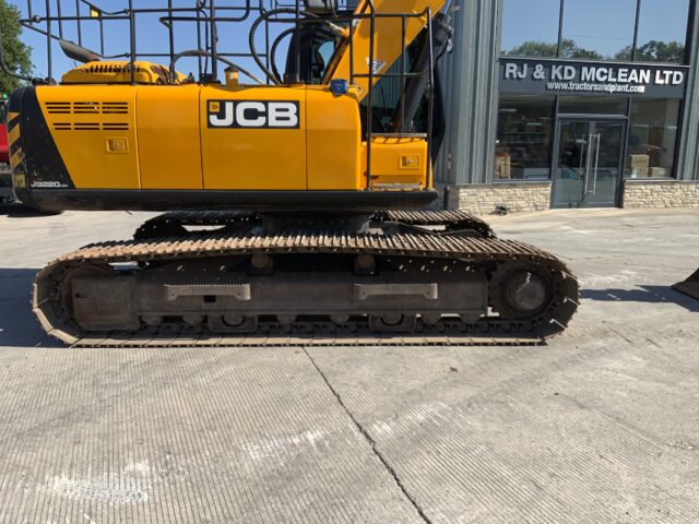 JCB JS220 LC+ Digger (ST23290)