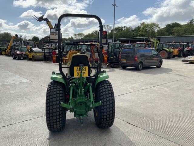 John Deere 3046R Compact Tractor (ST23525)