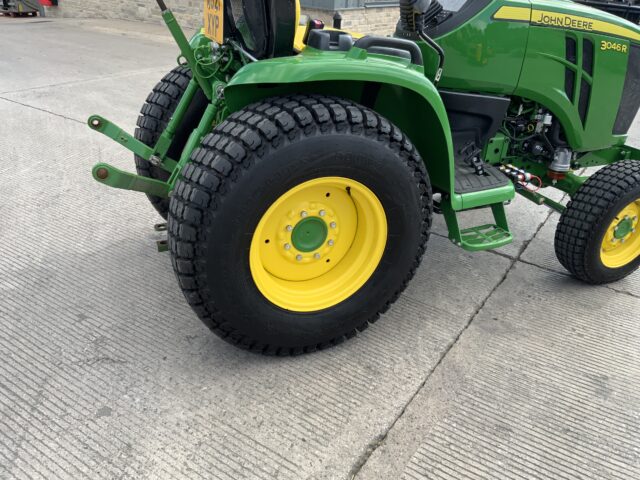 John Deere 3046R Compact Tractor (ST23525)