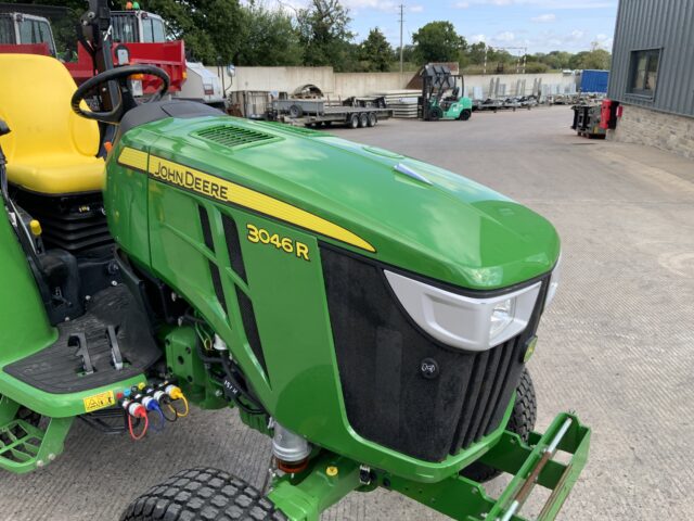 John Deere 3046R Compact Tractor (ST23525)