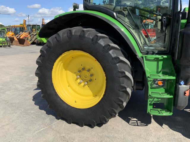 John Deere 6155R Tractor (ST23489)