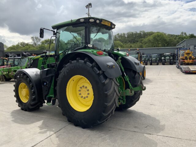John Deere 6175R (ST23497)
