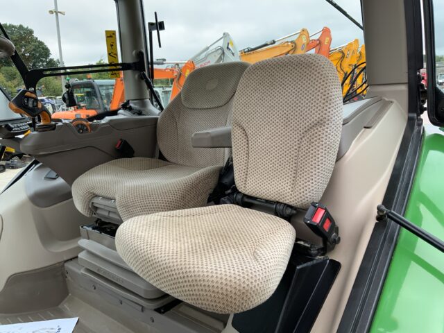 John Deere 6215R Ultimate Edition (ST23847)