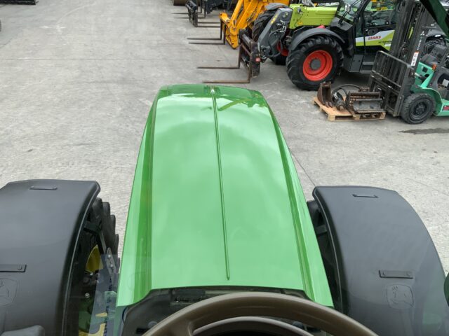 John Deere 6215R Ultimate Edition (ST23847)