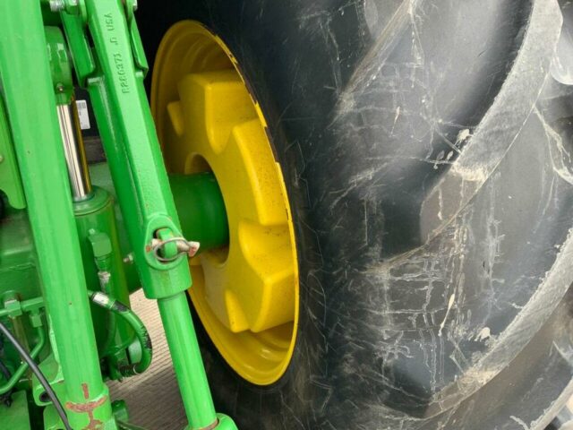 John Deere 8270R Tractor (ST21773)