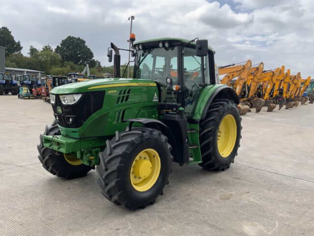 John Deere Tractor  6155M (ST23502)