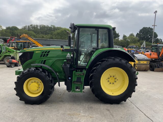 John Deere Tractor  6155M (ST23502)