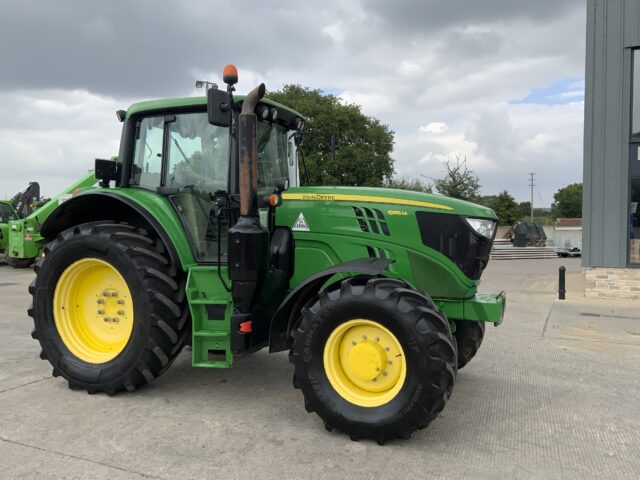 John Deere Tractor  6155M (ST23502)