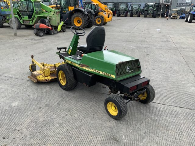 John Deere F935 Out Front Mower (ST23828)