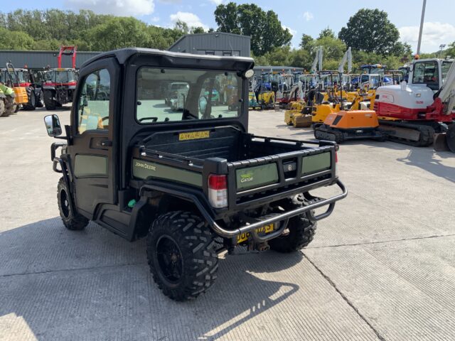 John Deere XUV 865M Gator (ST23738)