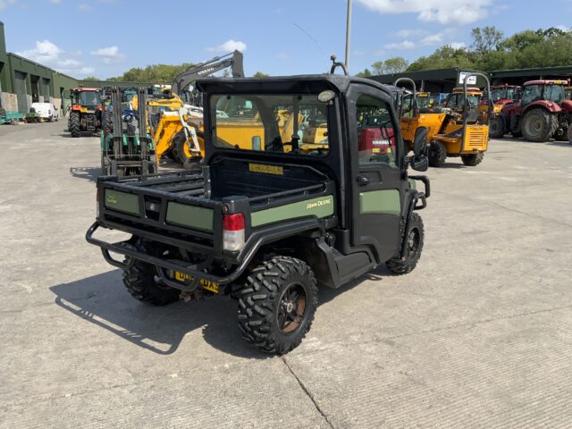John Deere XUV 865M Gator (ST23738)