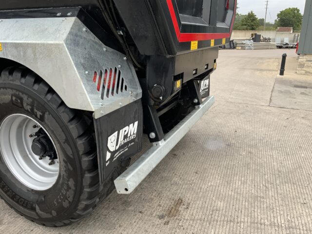 JPM Black 20 Tonne Half Pipe Dumper Trailer