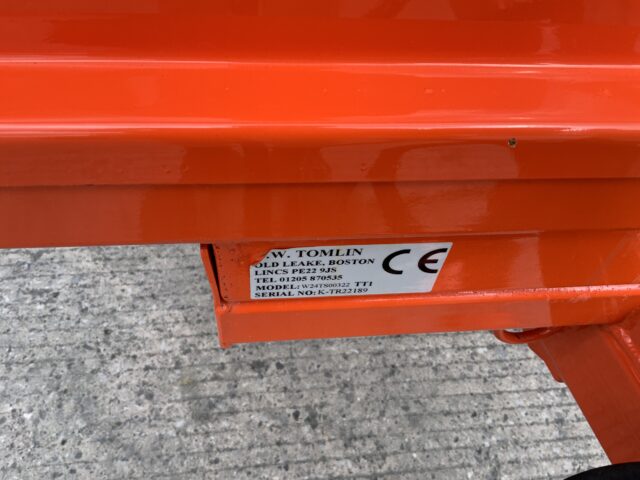 Kubota DW Tomlin Drop Sided compact tipping trailer