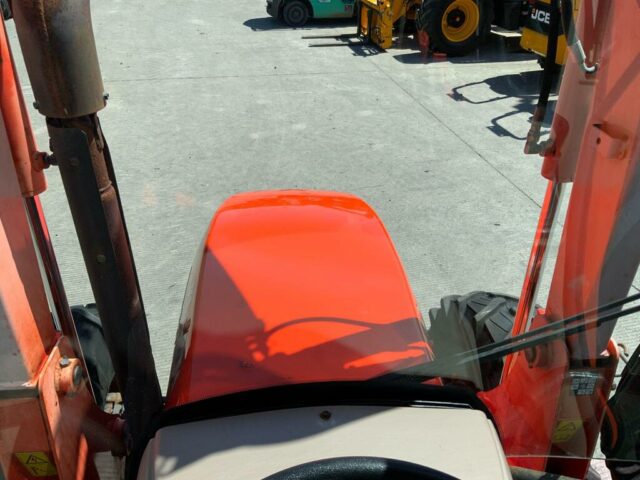 Kubota M7060 Tractor (ST23817)