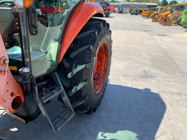 Kubota M7060 Tractor (ST23817)